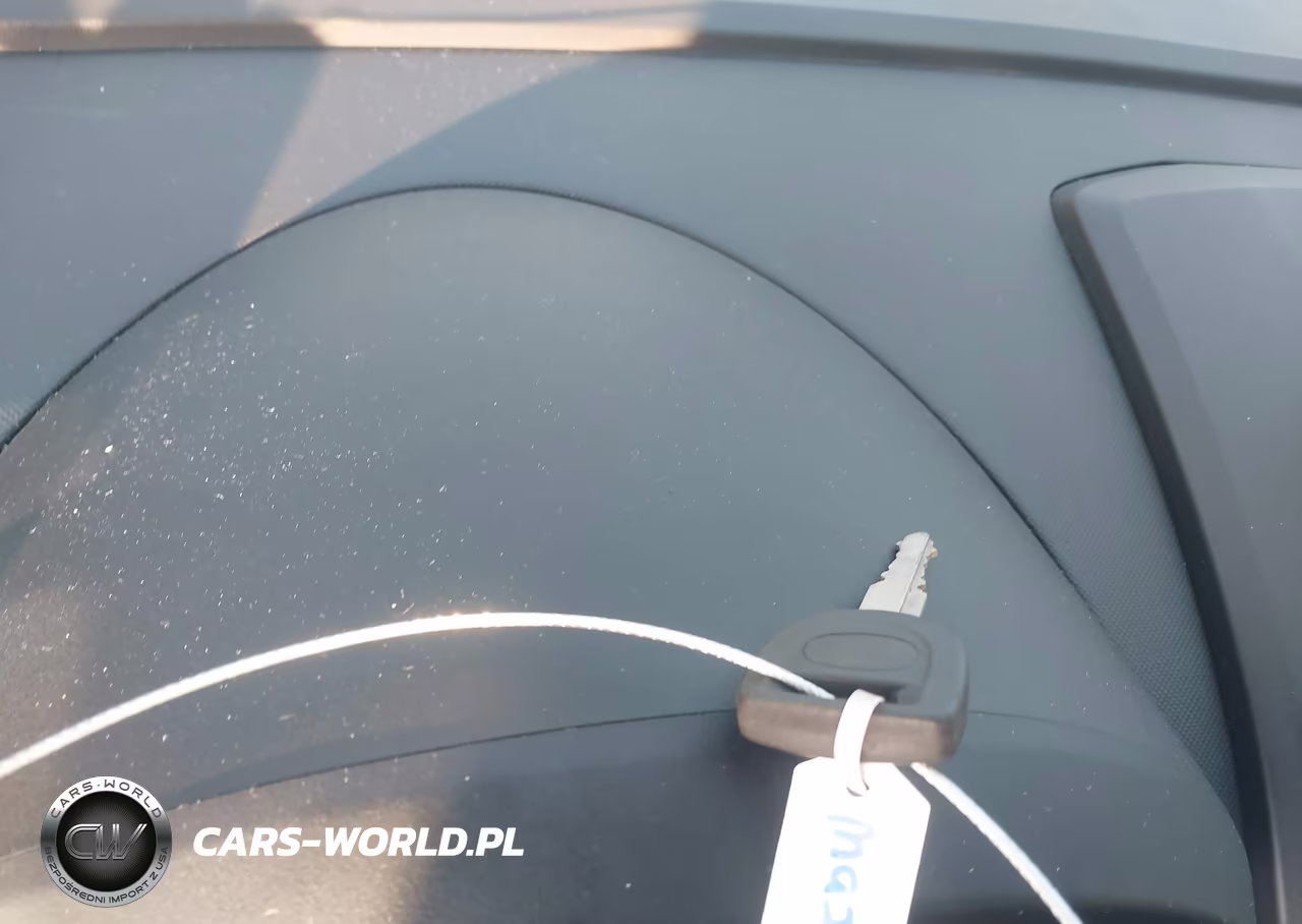 2010 Mazda Mazda5 Sport VIN:JM1CR2W30A0361195 - 11