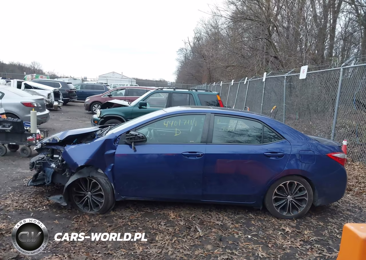 2015 Toyota Corolla S Plus VIN:2T1BURHE9FC309711 - 14