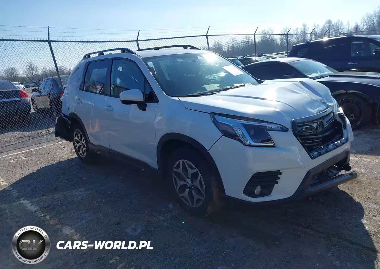 2022 Subaru Forester Premium