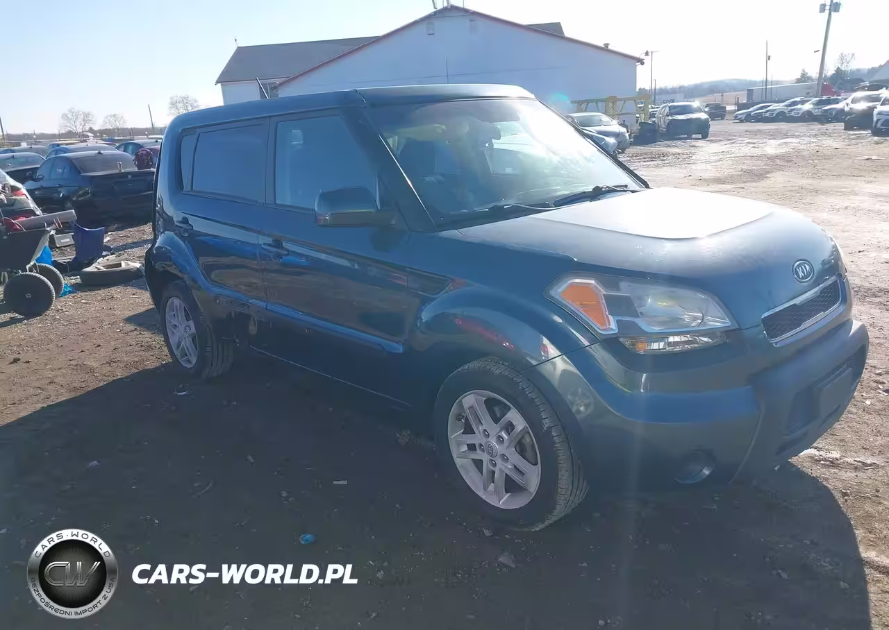 2011 Kia Soul +