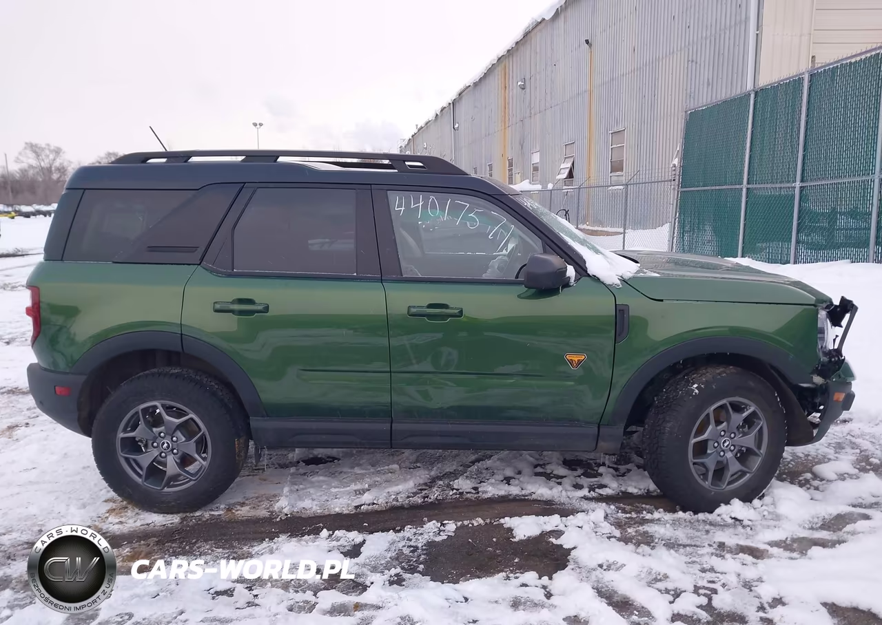 2024 Ford Bronco Sport Badlands VIN:3FMCR9D97RRE99114 - 13