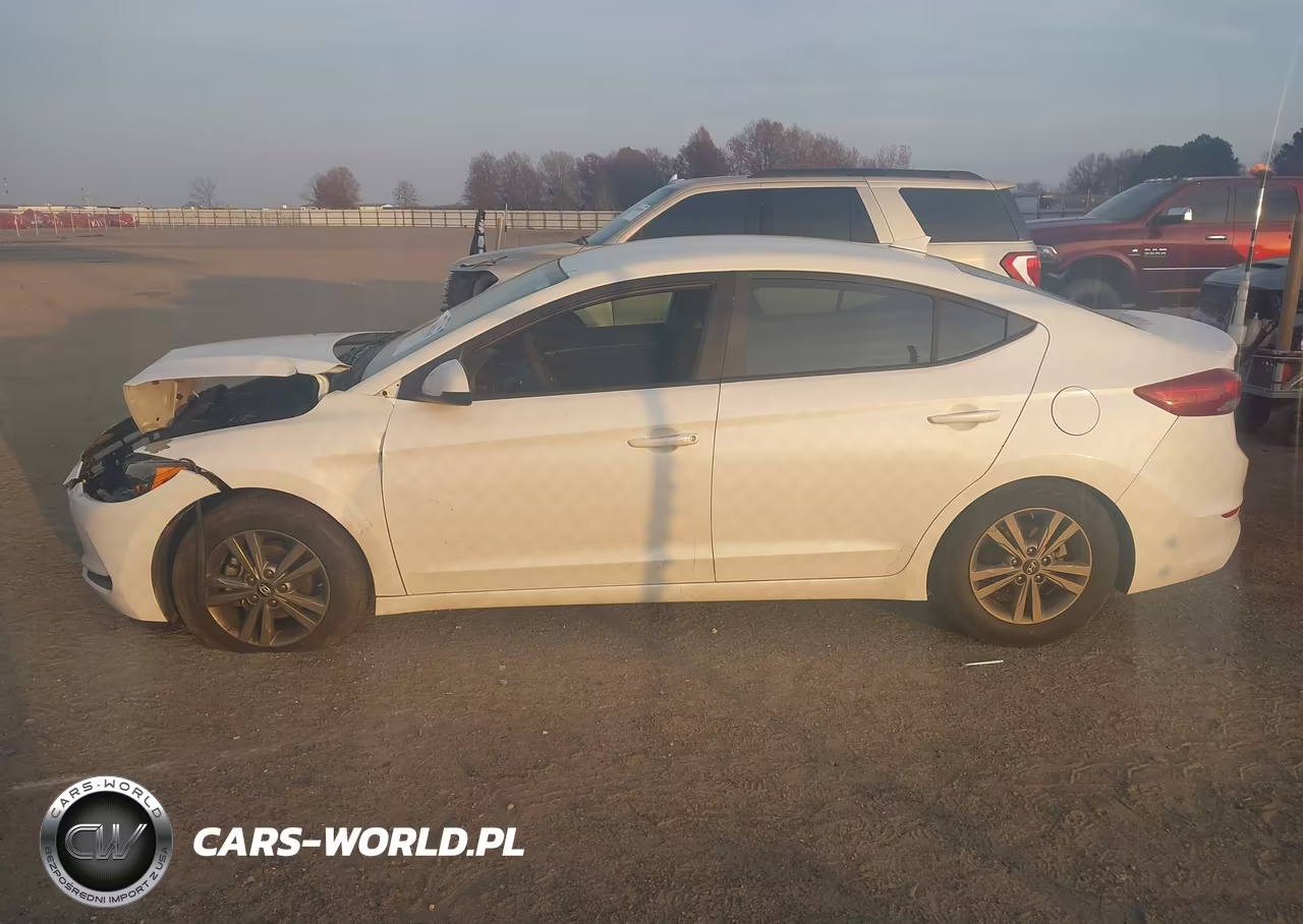 2018 Hyundai Elantra Sel VIN:5NPD84LF0JH339914 - 14