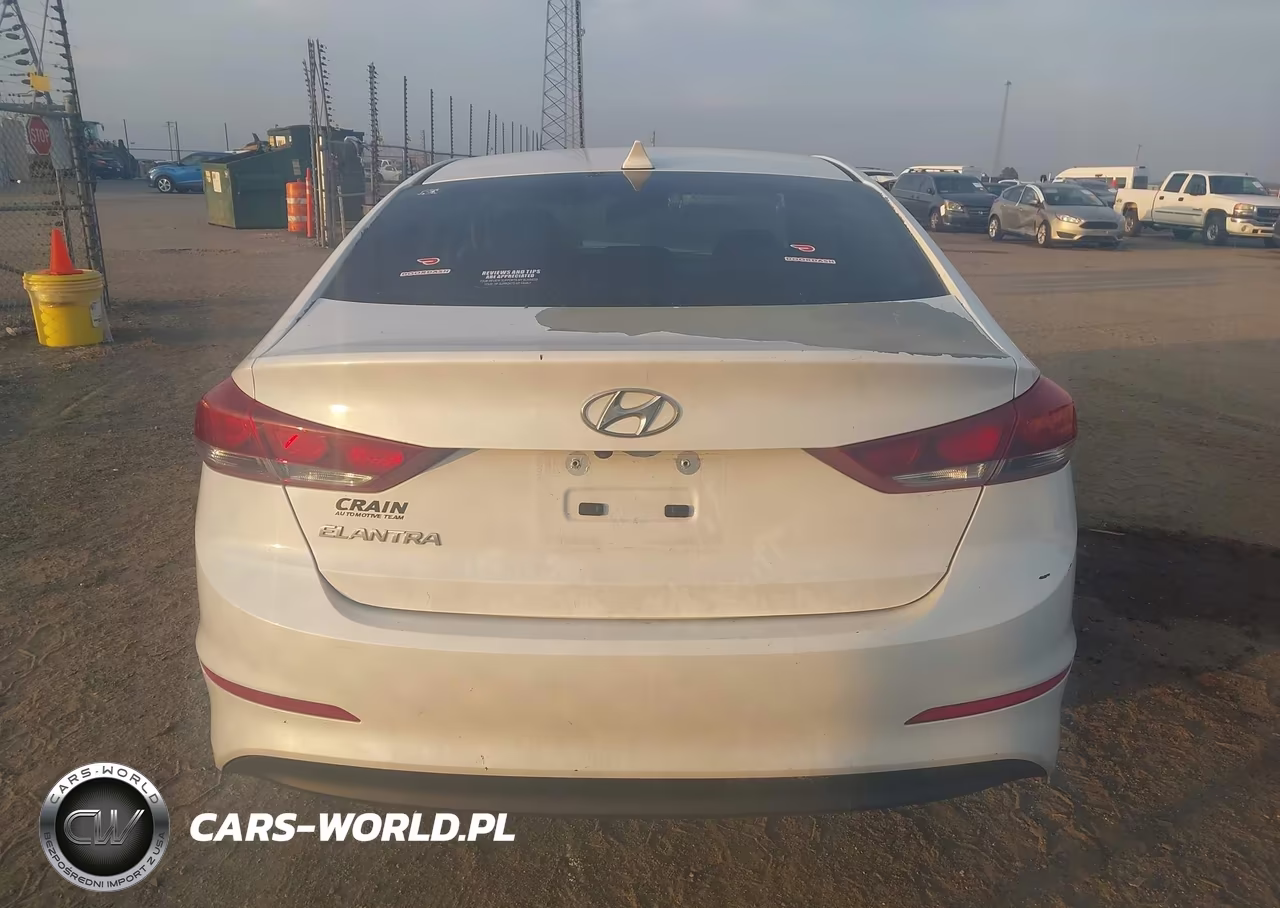 2018 Hyundai Elantra Sel VIN:5NPD84LF0JH339914 - 16