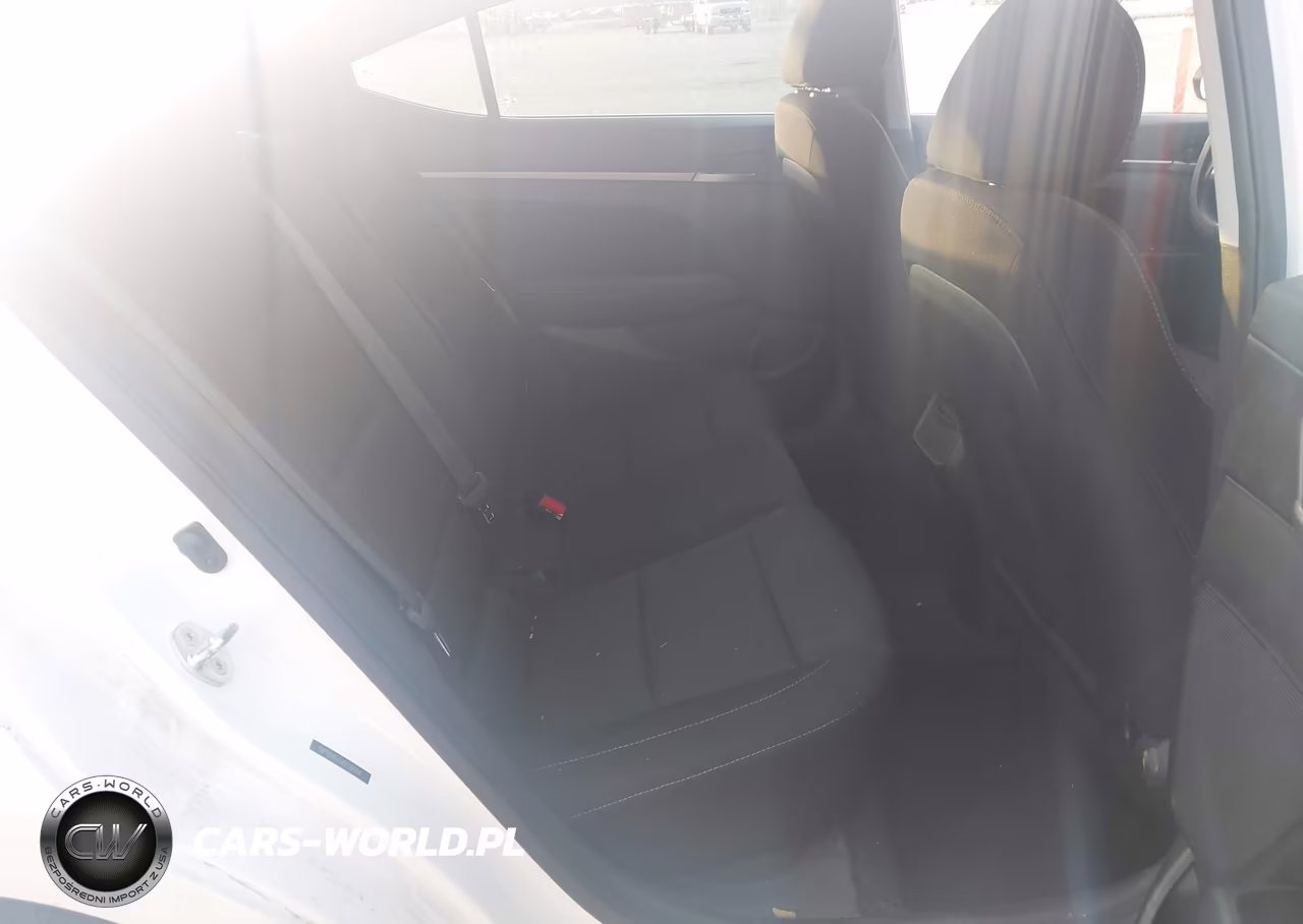 2018 Hyundai Elantra Sel VIN:5NPD84LF0JH339914 - 8