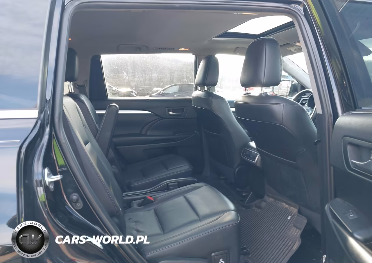 2019 Toyota Highlander Xle VIN:5TDJZRFH1KS589443 - 8