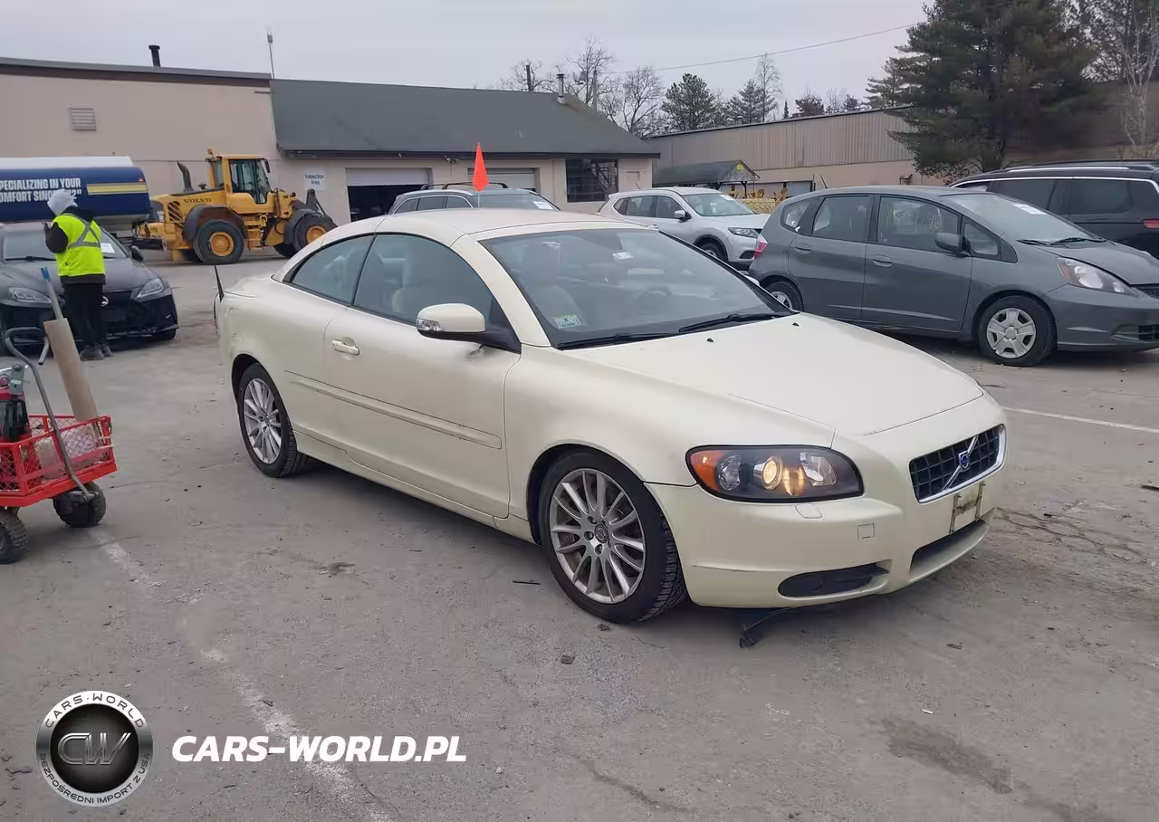 2009 Volvo C70 T5