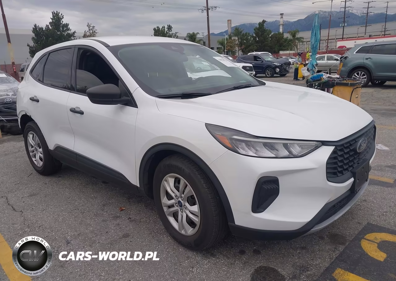 2023 Ford Escape