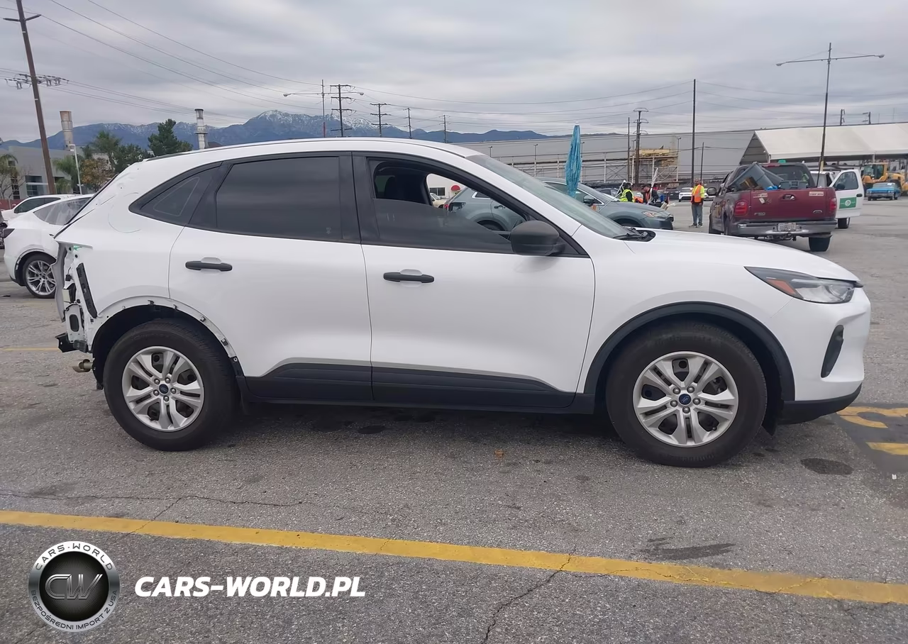 2023 Ford Escape VIN:1FMCU0FN1PUB03141 - 14