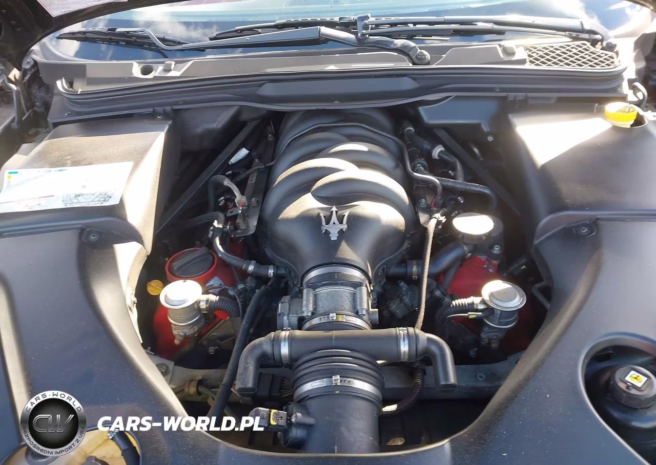 2013 Maserati Granturismo Sport VIN:ZAM45VMA2D0068420 - 10