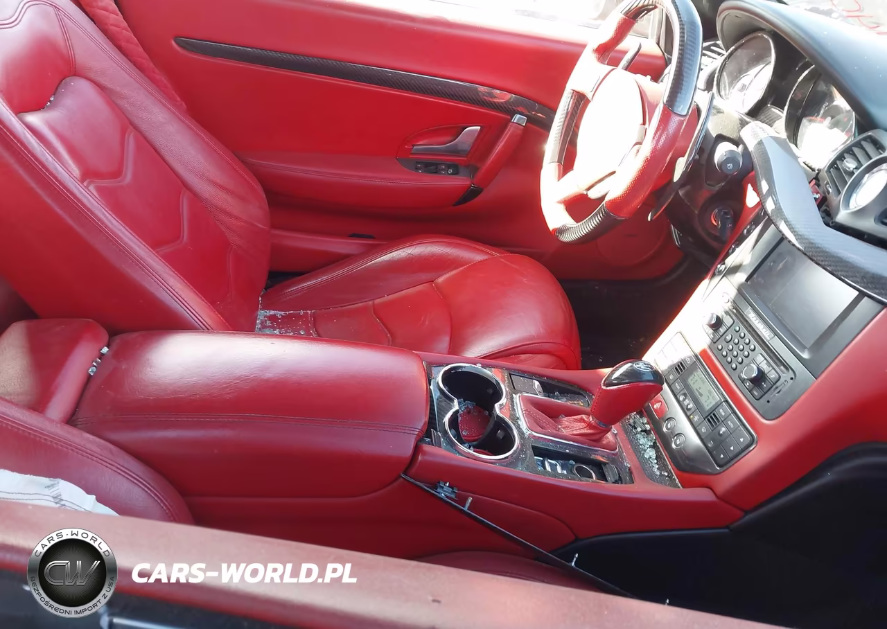2013 Maserati Granturismo Sport VIN:ZAM45VMA2D0068420 - 5