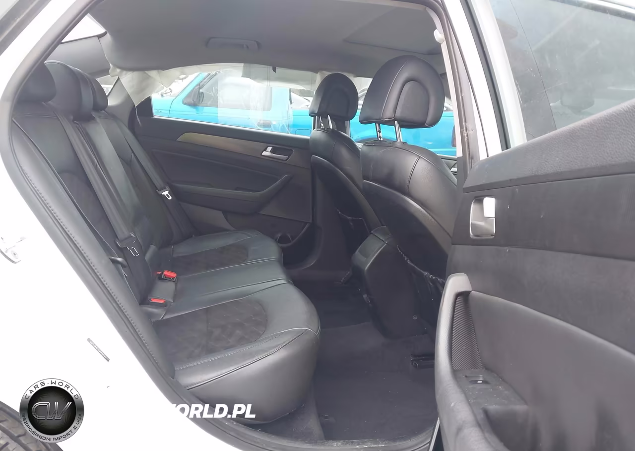 2016 Hyundai Sonata Sport VIN:5NPE34AF2GH434117 - 8