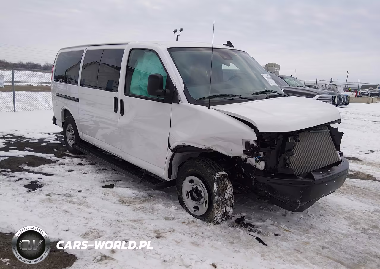 2025 Chevrolet Express Passenger Rwd 2500 Regular Wheelbase Ls – zdjęcie 1 z 16
