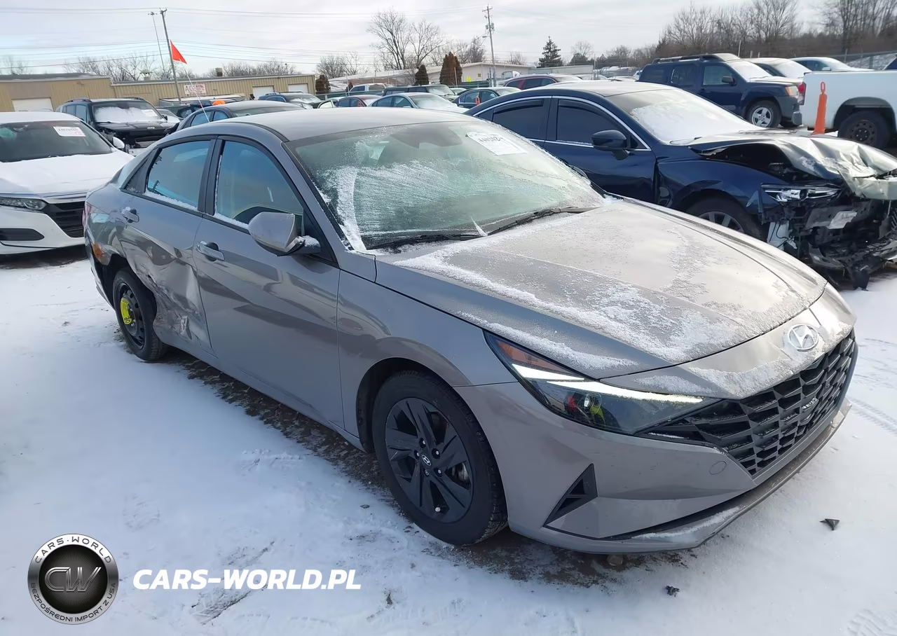 2023 Hyundai Elantra Sel