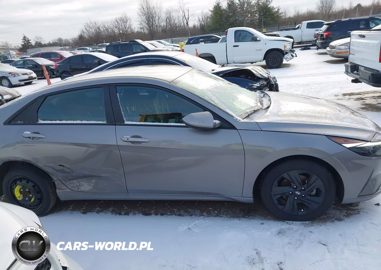 2023 Hyundai Elantra Sel VIN:KMHLM4AG2PU374970 - 13