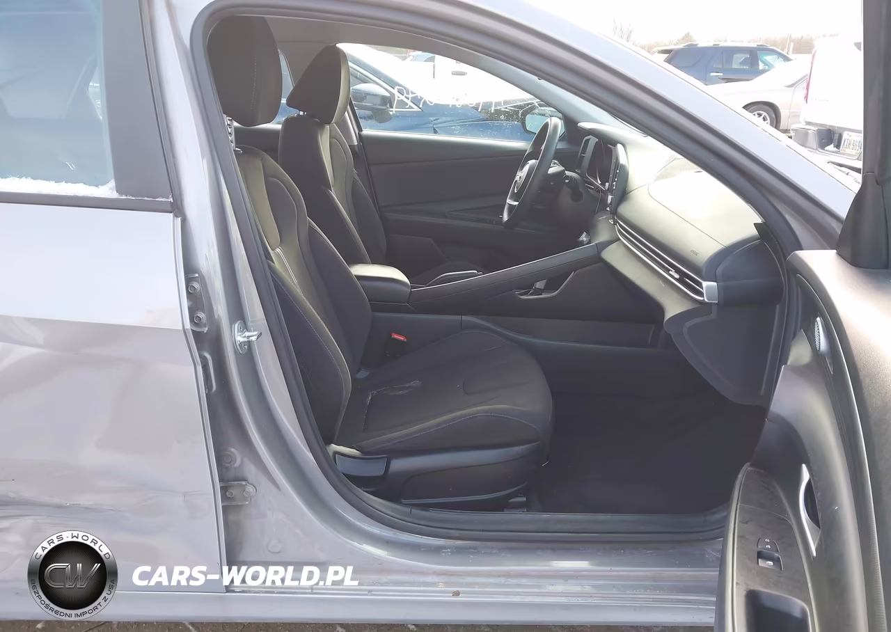 2023 Hyundai Elantra Sel VIN:KMHLM4AG2PU374970 - 5