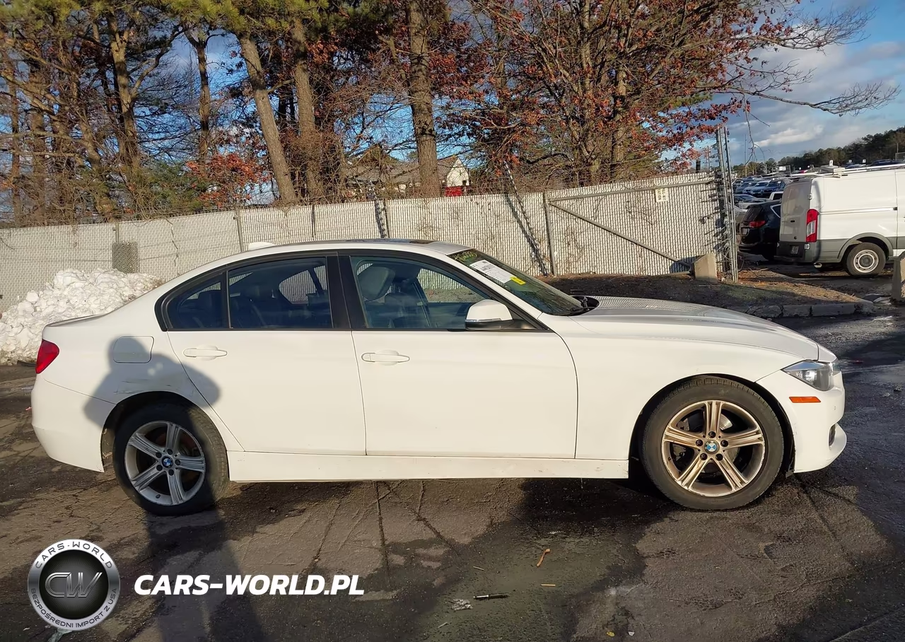 2015 BMW 320I xDrive VIN:WBA3C3C52FP663810 - 13