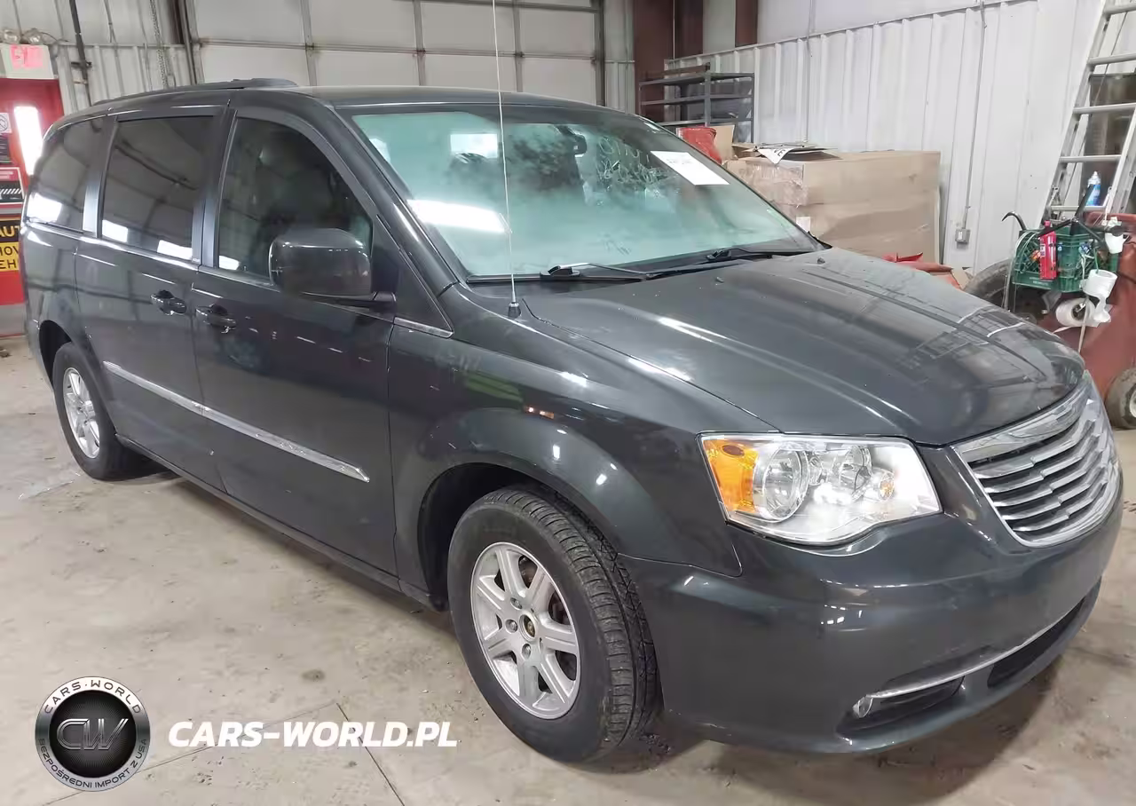 2012 Chrysler Town & Country Touring