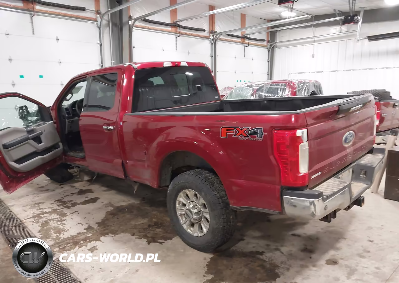 2019 Ford F-350 Xlt VIN:1FT8W3BT5KEC79574 - 3