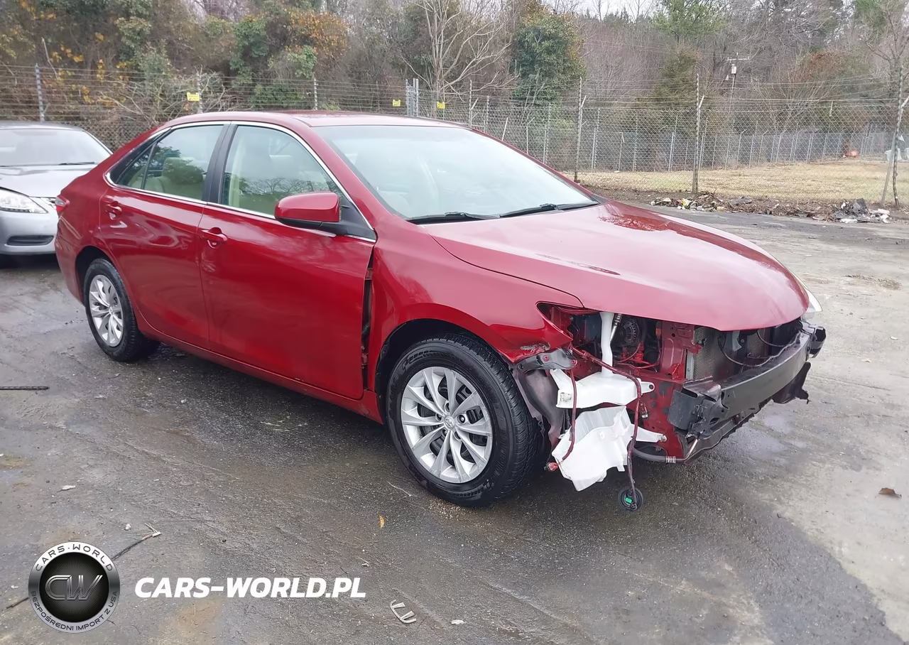 2015 Toyota Camry Le