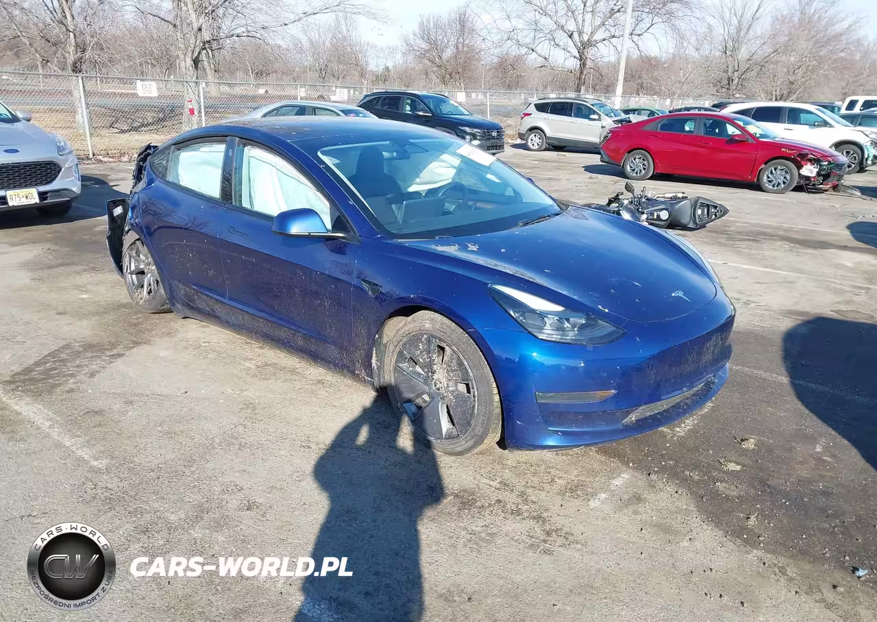 2023 Tesla Model 3 Rear-Wheel Drive