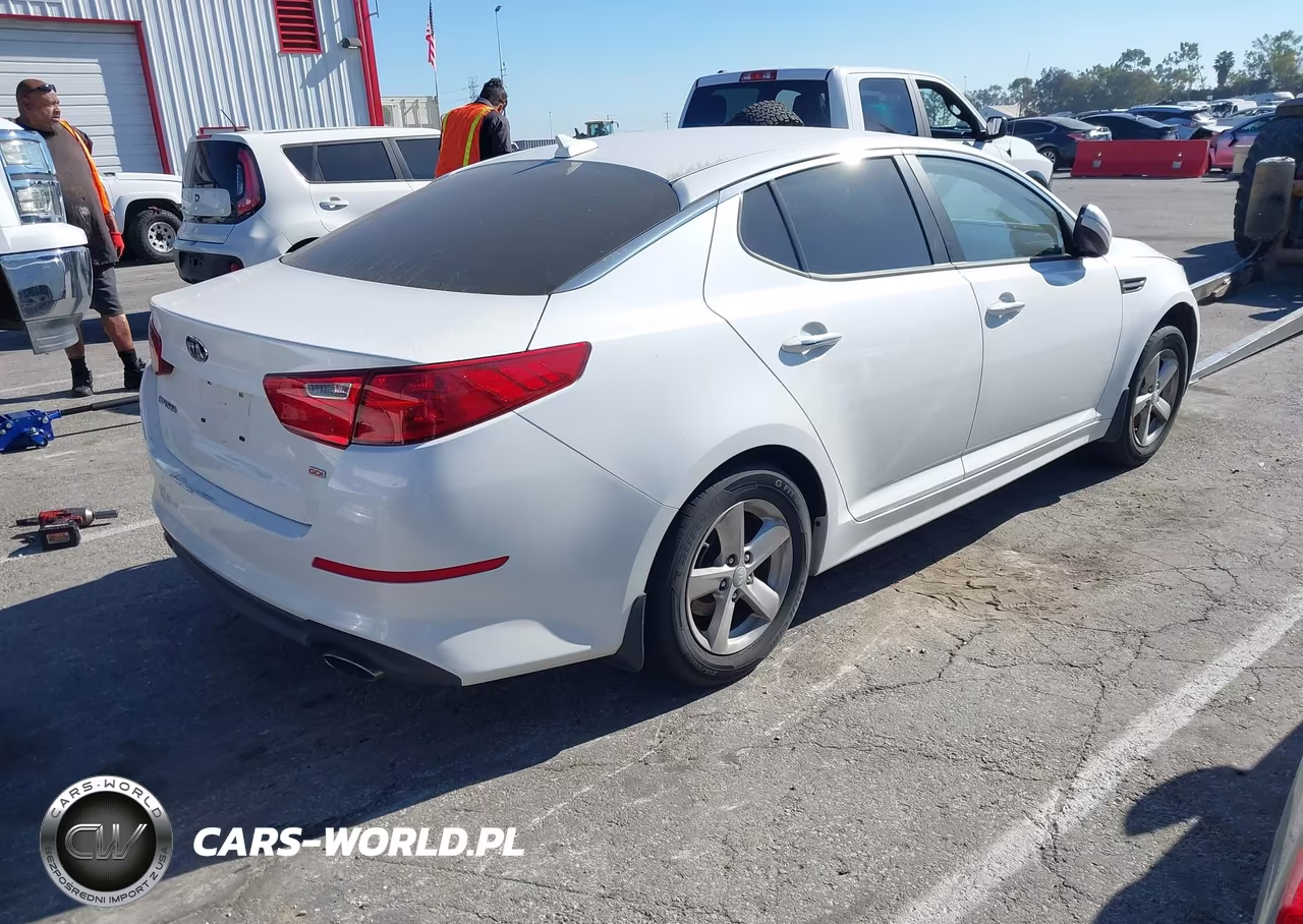 2015 Kia Optima Lx VIN:KNAGM4A73F5602566 - 4