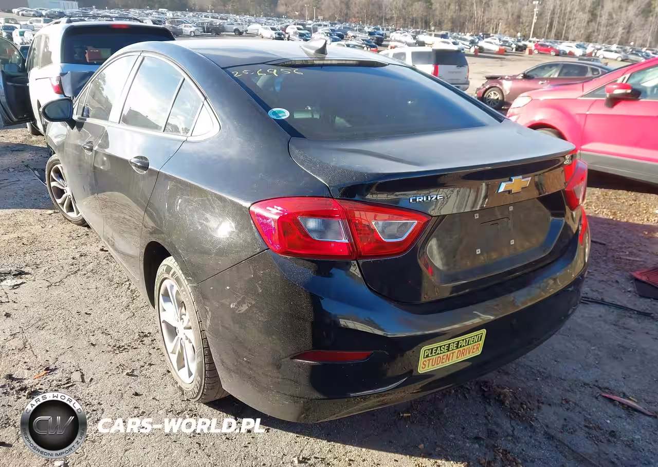 2019 Chevrolet Cruze Ls VIN:1G1BC5SM5K7148659 - 3