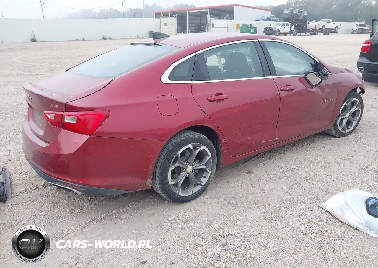 2019 Chevrolet Malibu Rs VIN:1G1ZG5ST7KF170257 - 4