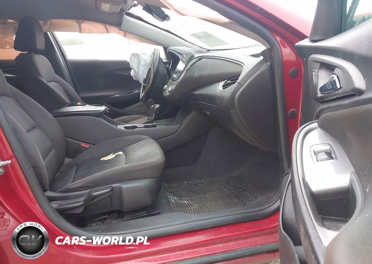 2019 Chevrolet Malibu Rs VIN:1G1ZG5ST7KF170257 - 5