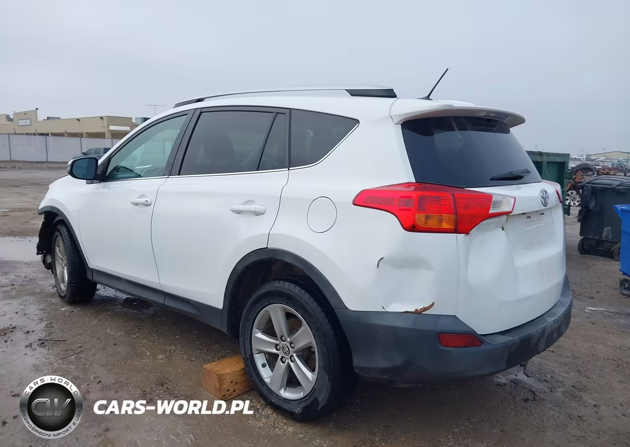 2015 Toyota Rav4 Xle VIN:2T3WFREV1FW172835 - 3