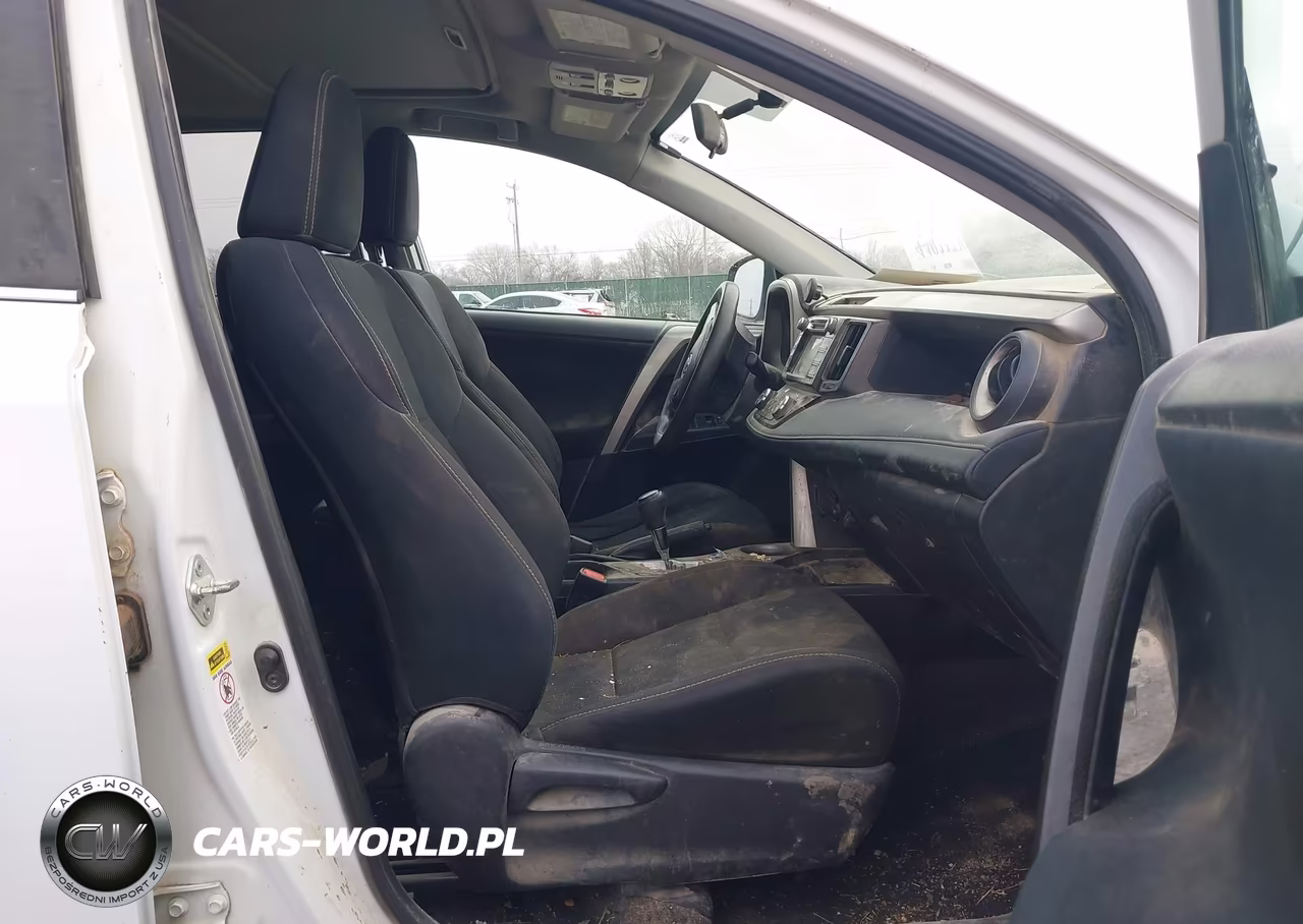 2015 Toyota Rav4 Xle VIN:2T3WFREV1FW172835 - 5
