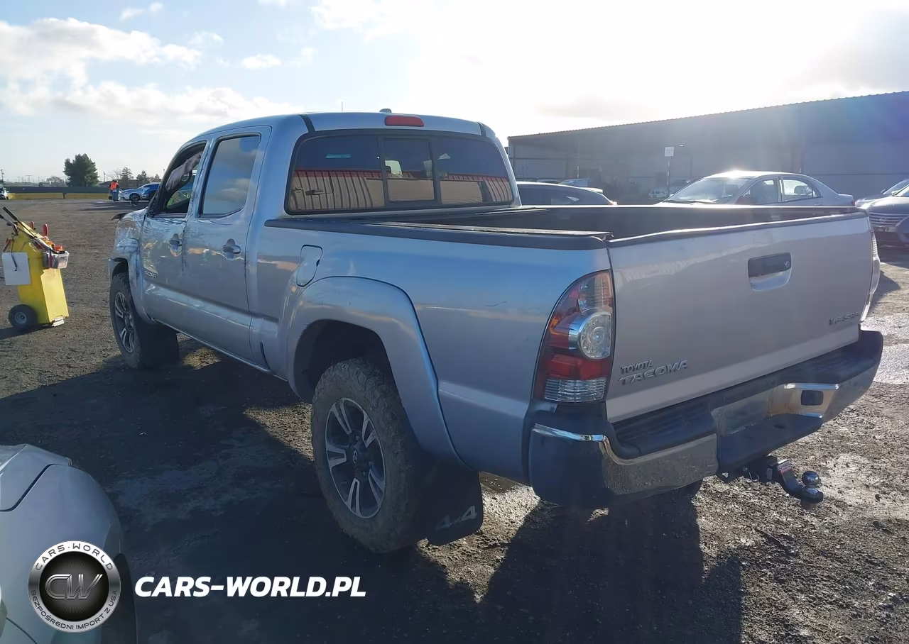 2010 Toyota Tacoma V6 VIN:5TEMU4FN7AZ729677 - 3