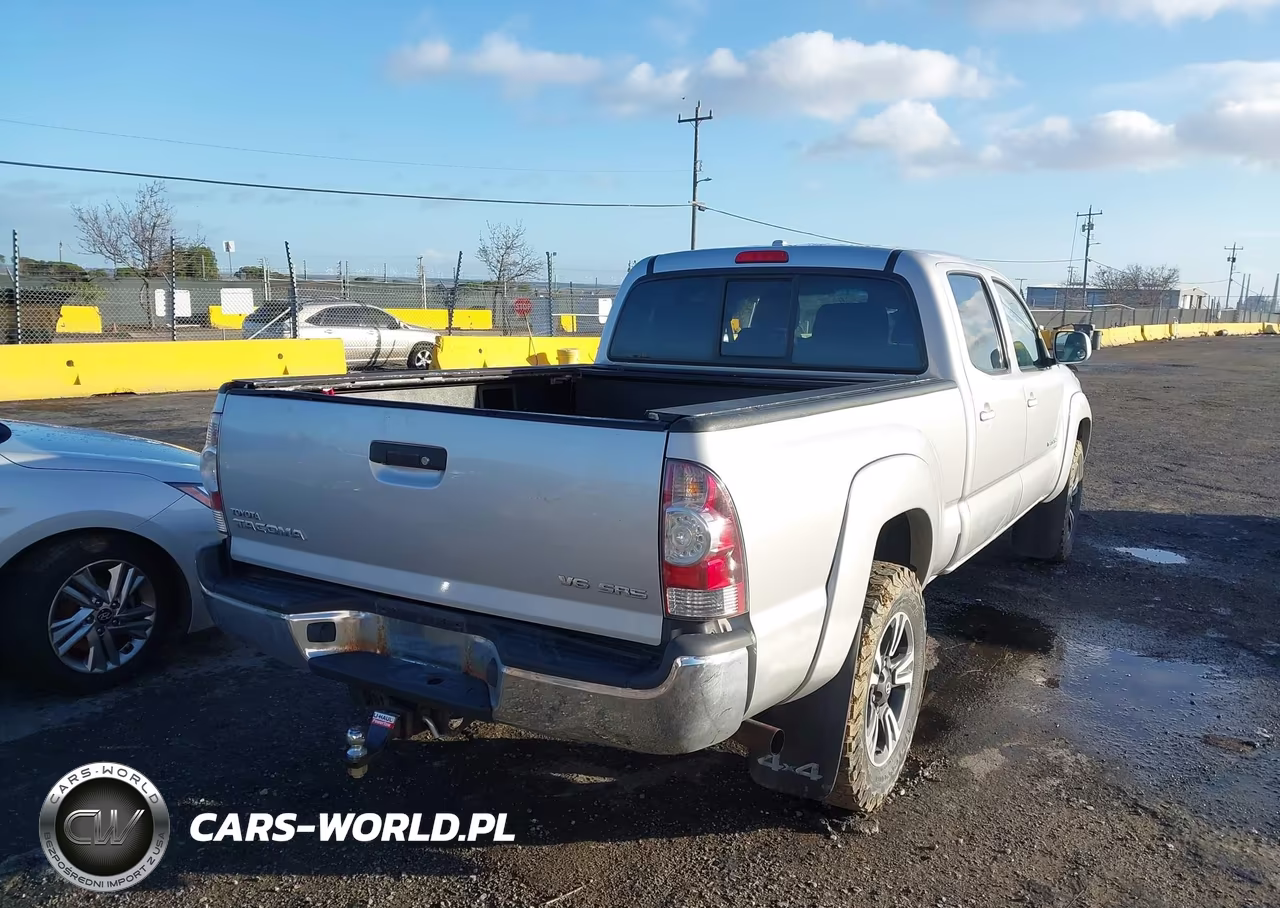 2010 Toyota Tacoma V6 VIN:5TEMU4FN7AZ729677 - 4