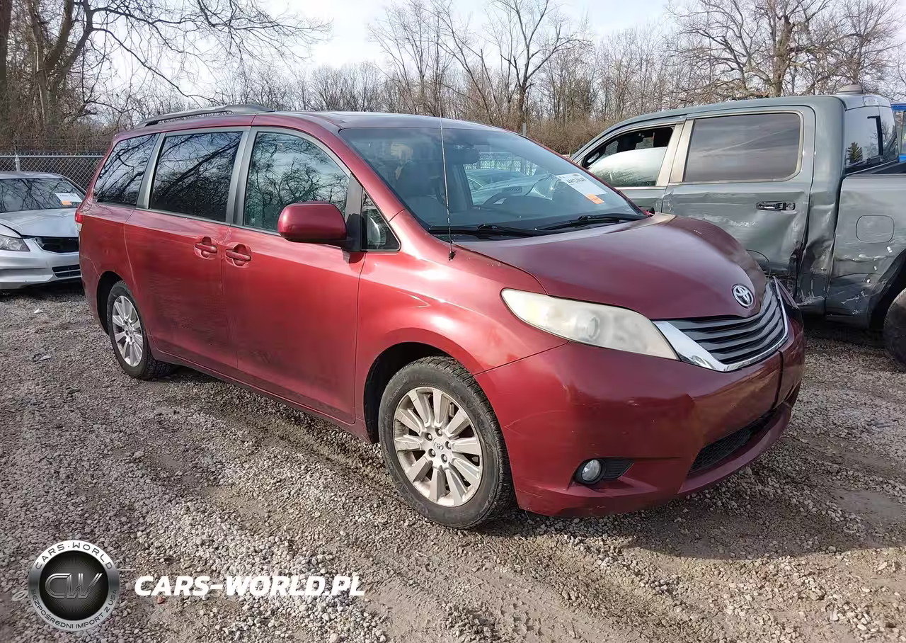 2011 Toyota Sienna Xle