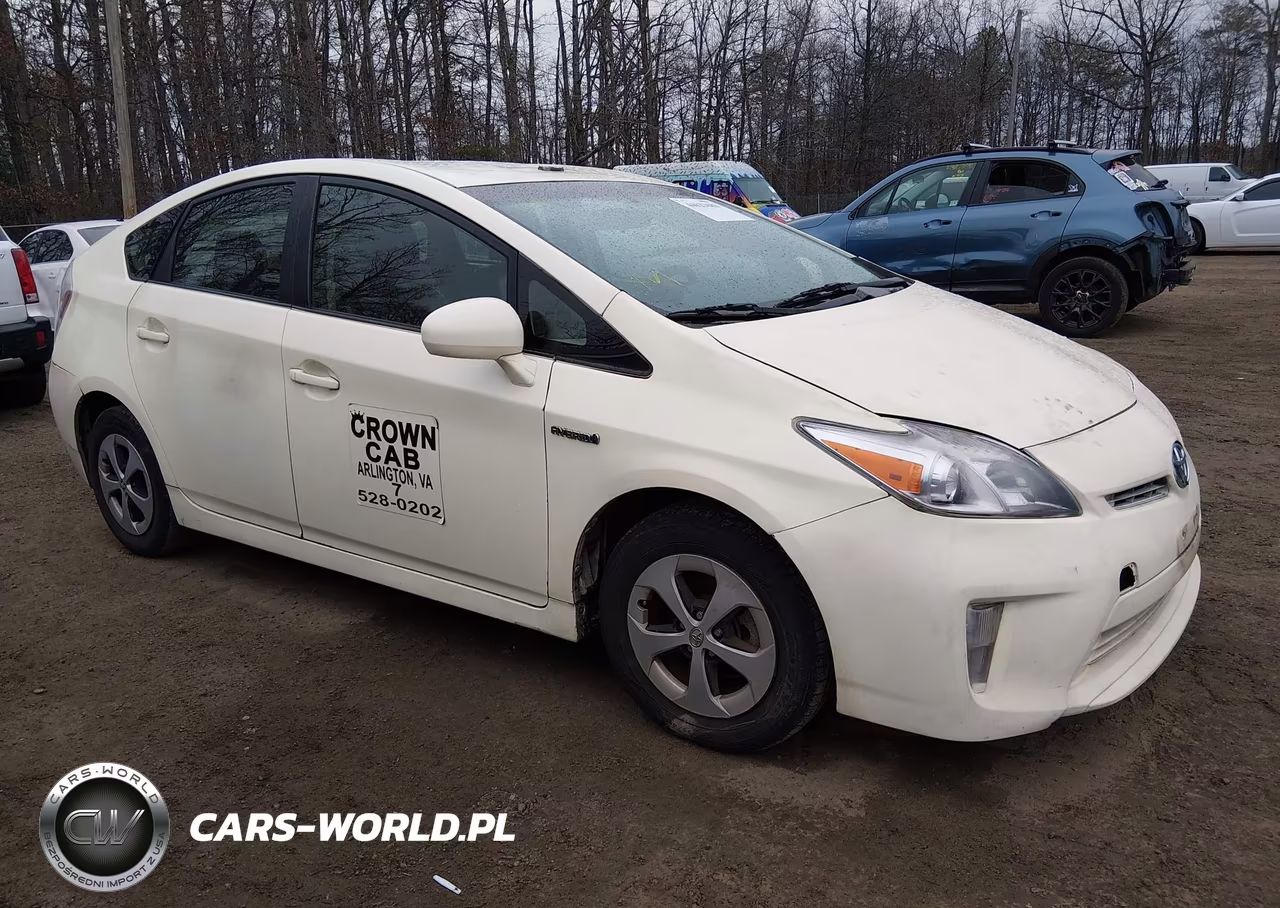 2014 Toyota Prius Two