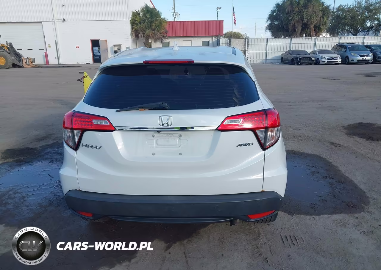 2021 Honda Hr-V Awd Lx VIN:3CZRU6H37MM738047 - 16