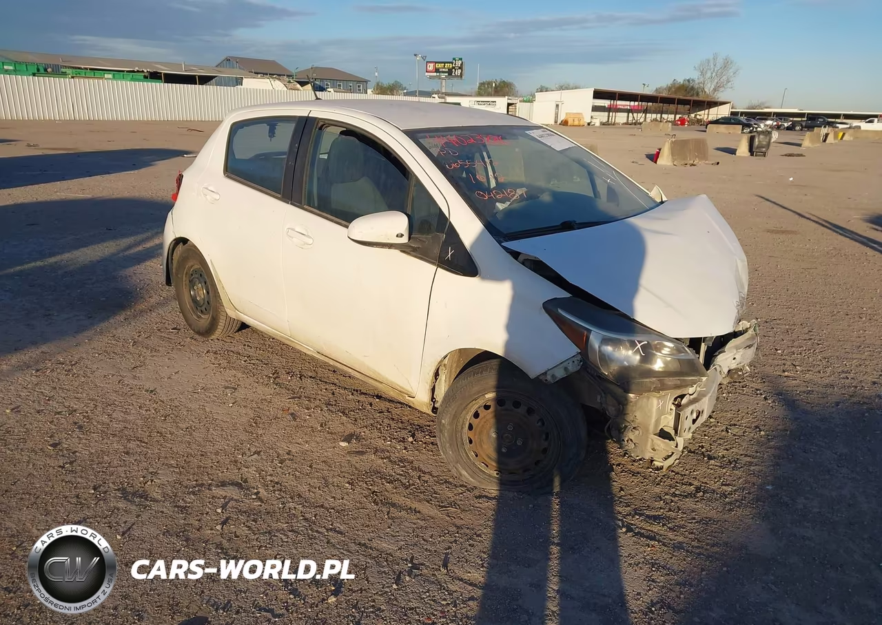 2015 Toyota Yaris L