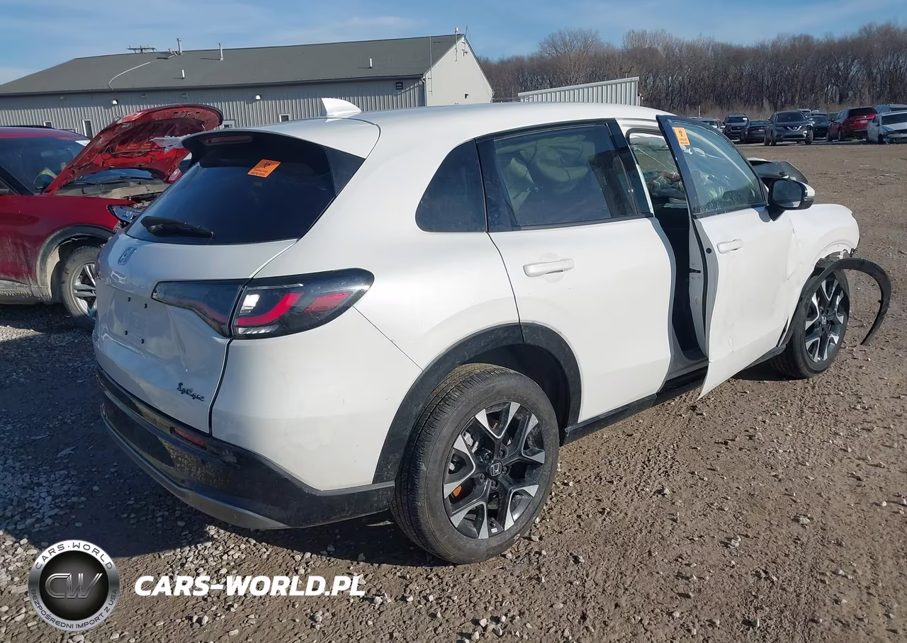 2026 Honda Hr-V Awd Ex-L VIN:3CZRZ2H7XTM700243 - 4