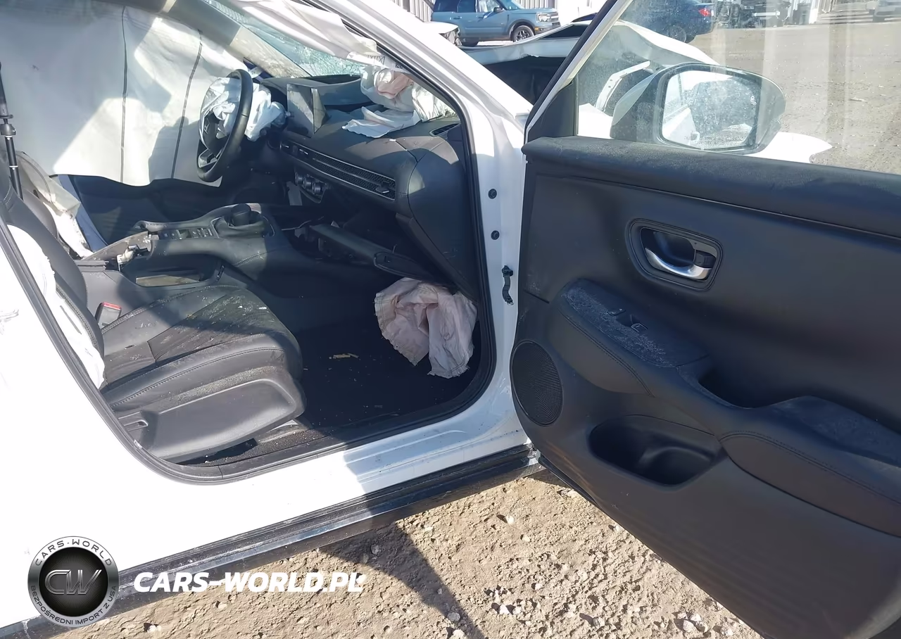 2026 Honda Hr-V Awd Ex-L VIN:3CZRZ2H7XTM700243 - 5