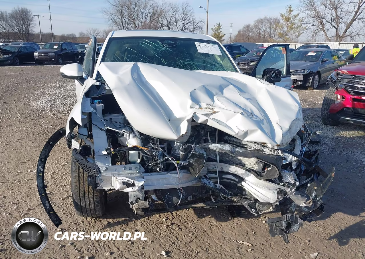 2026 Honda Hr-V Awd Ex-L VIN:3CZRZ2H7XTM700243 - 6