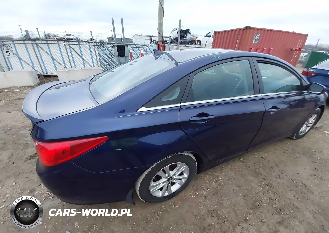 2013 Hyundai Sonata Gls VIN:5NPEB4AC3DH720675 - 4