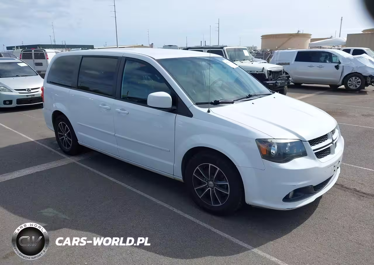 2016 Dodge Grand Caravan R-T