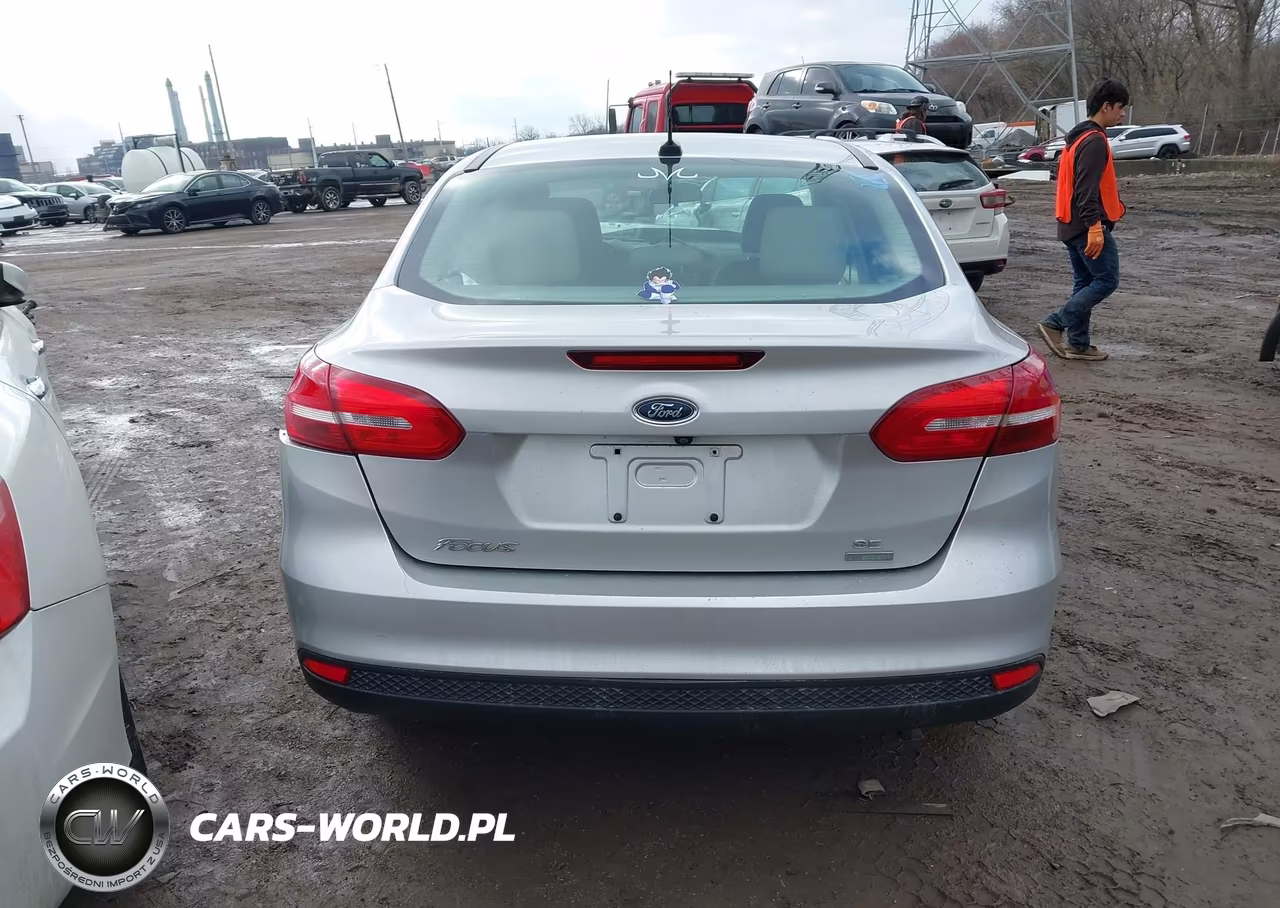 2017 Ford Focus Se VIN:1FADP3FE8HL295088 - 16