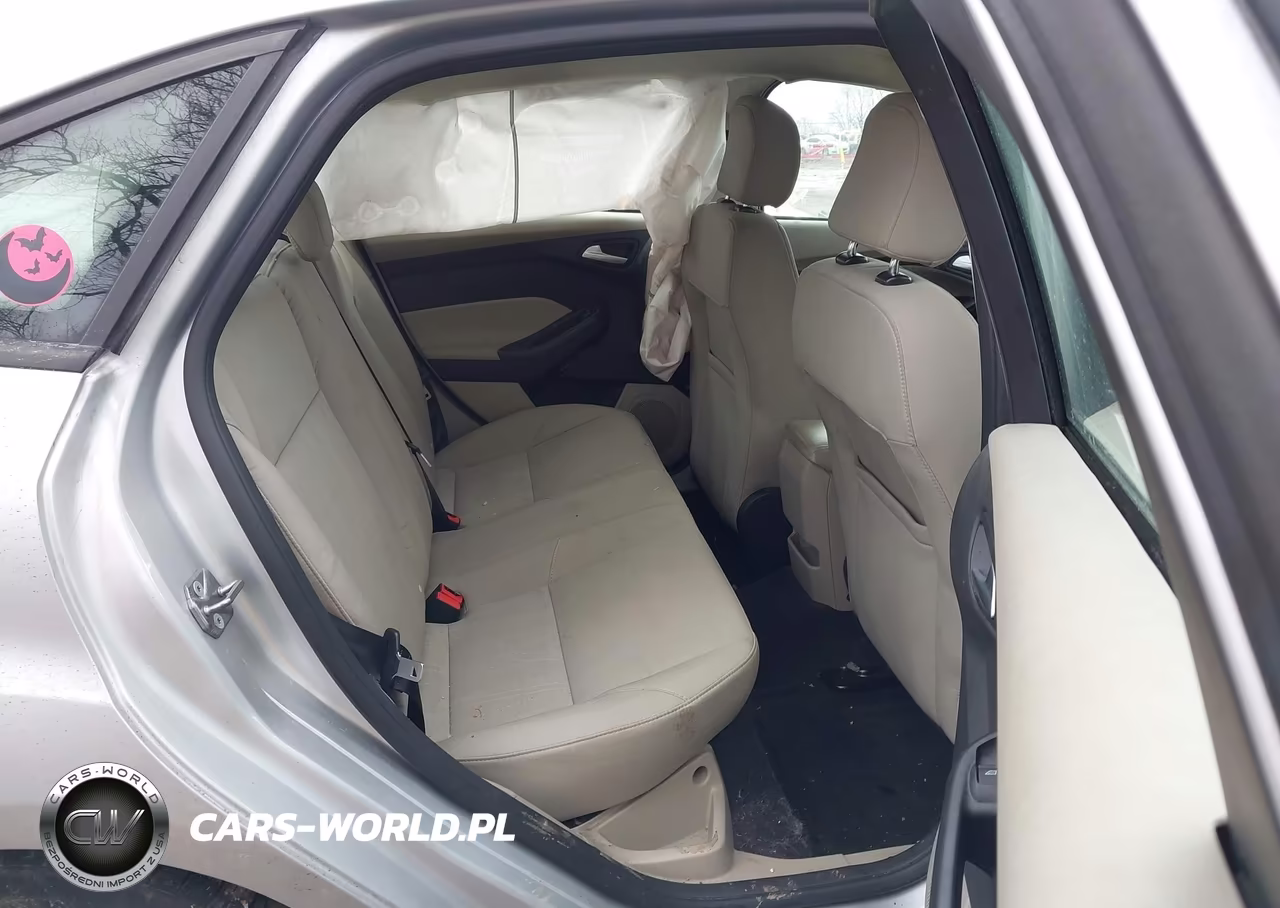 2017 Ford Focus Se VIN:1FADP3FE8HL295088 - 8