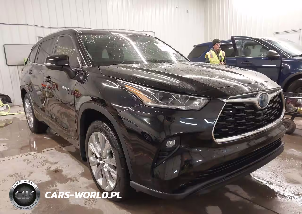 2021 Toyota Highlander Hybrid Limited