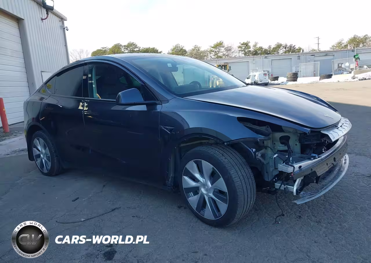 2024 Tesla Model Y Long Range Dual Motor All-Wheel Drive