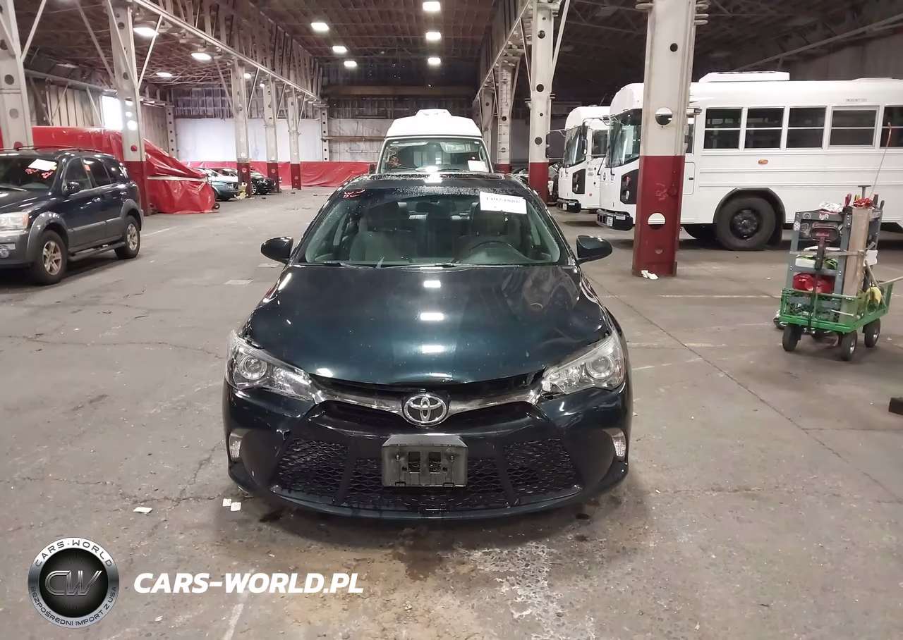 2015 Toyota Camry Se VIN:4T1BF1FK3FU904640 - 12