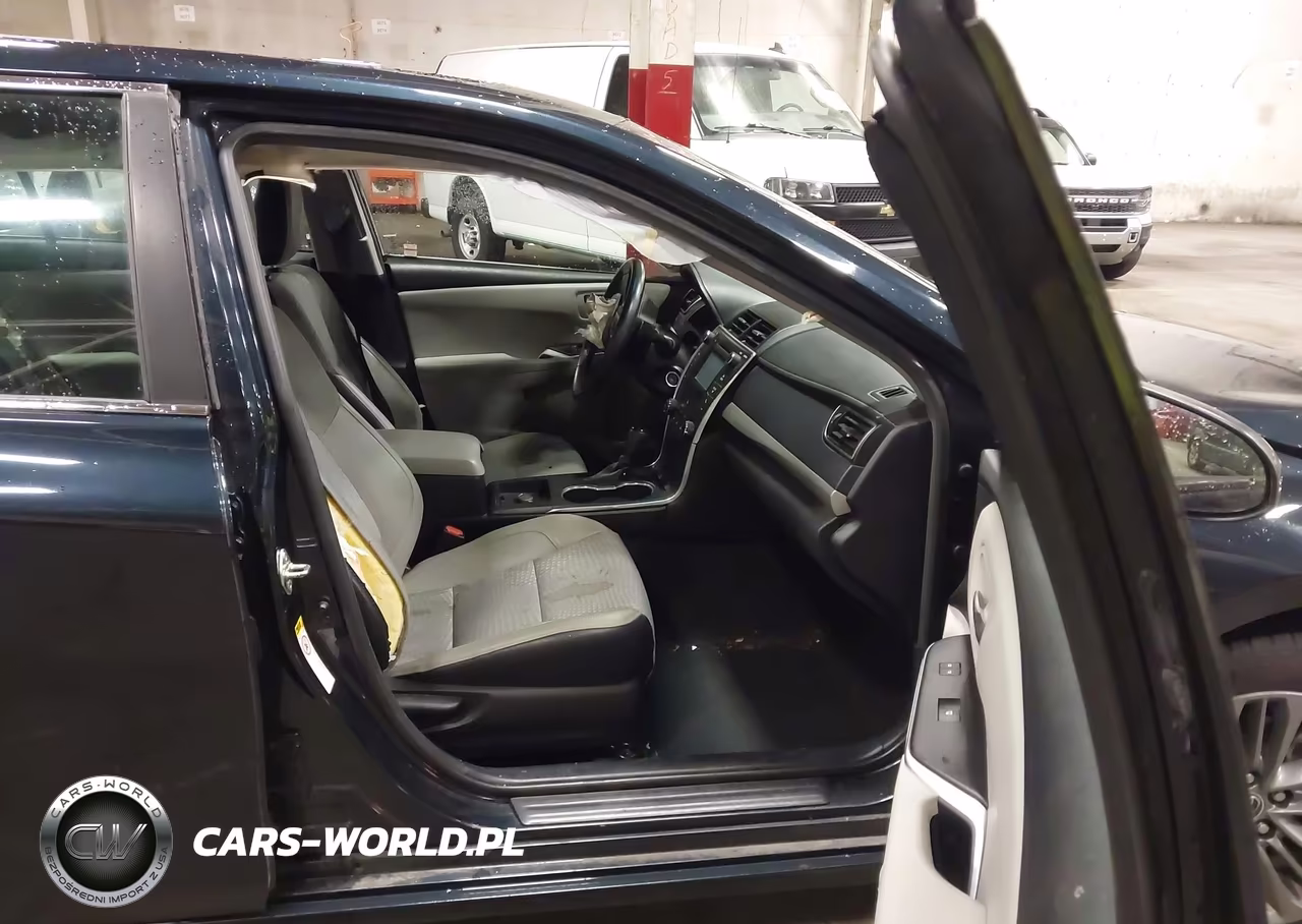 2015 Toyota Camry Se VIN:4T1BF1FK3FU904640 - 5