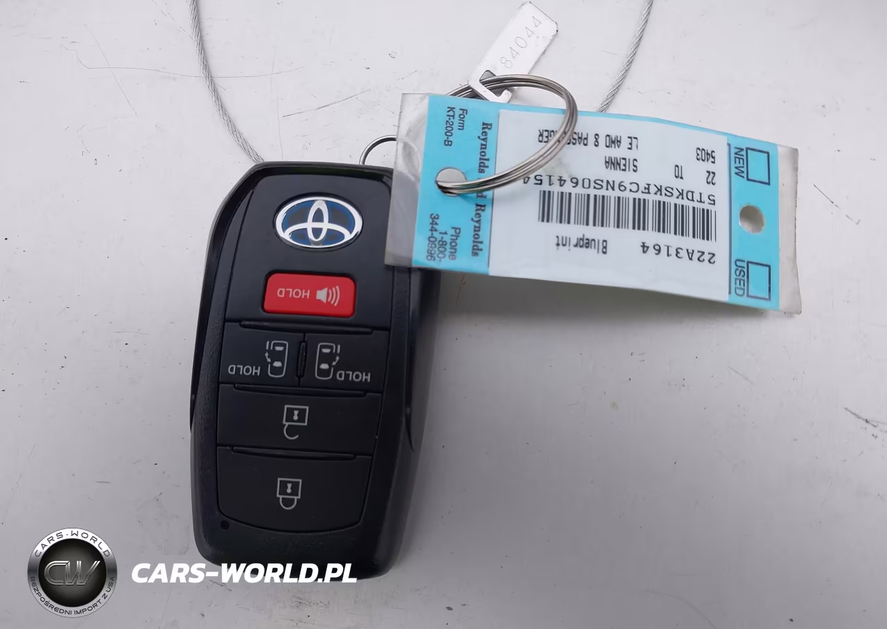 2022 Toyota Sienna Le VIN:5TDKSKFC9NS064154 - 11