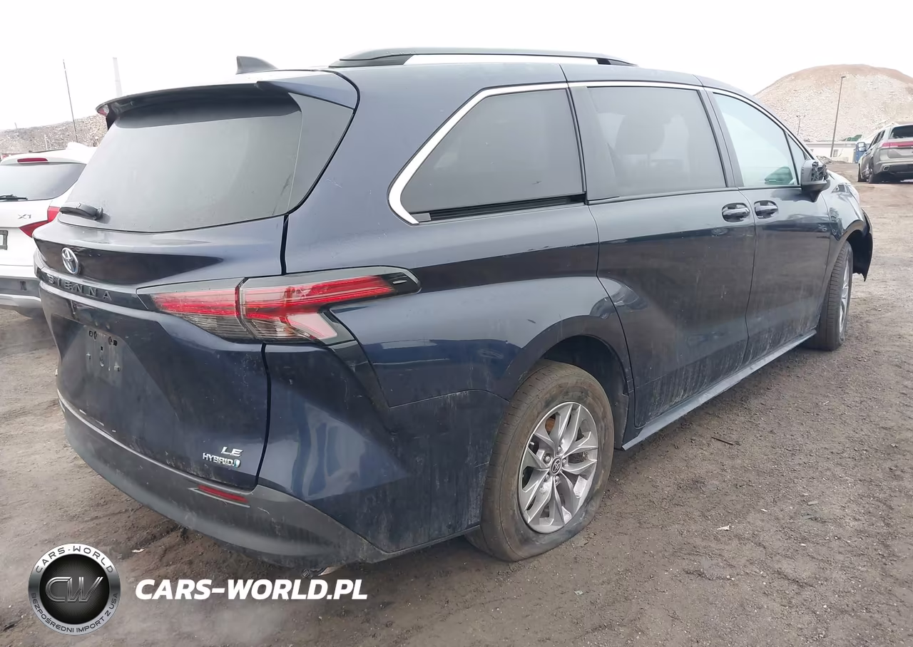 2022 Toyota Sienna Le VIN:5TDKSKFC9NS064154 - 4