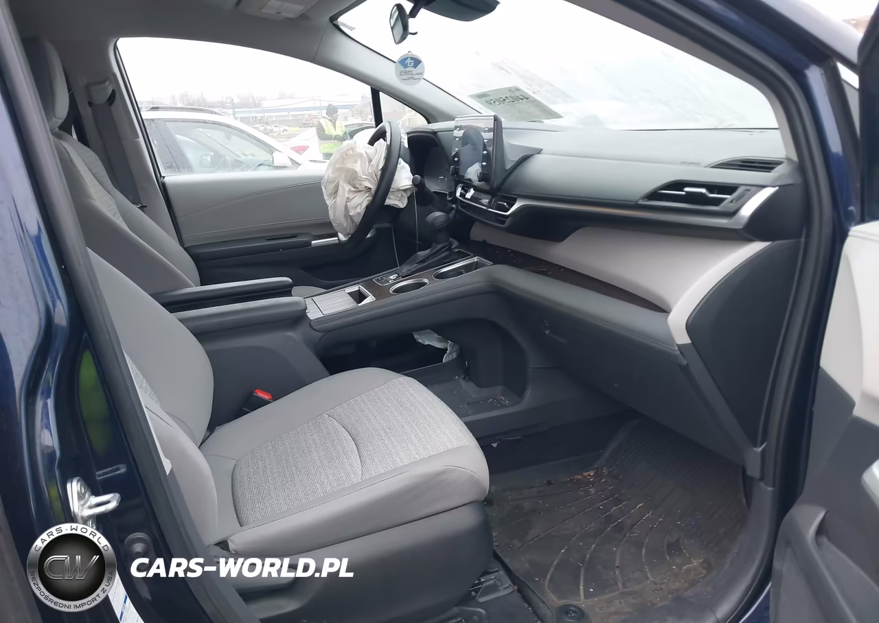 2022 Toyota Sienna Le VIN:5TDKSKFC9NS064154 - 5